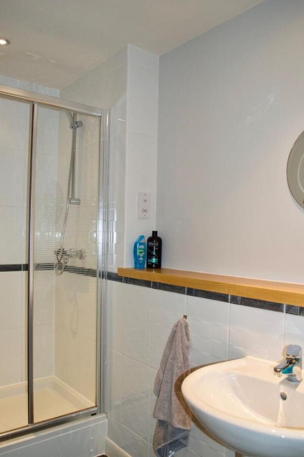 אדינבורו Modern 2 Bedroom City Centre Flat מראה חיצוני תמונה