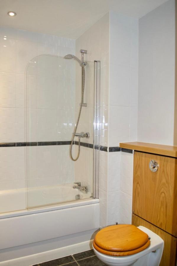 אדינבורו Modern 2 Bedroom City Centre Flat מראה חיצוני תמונה